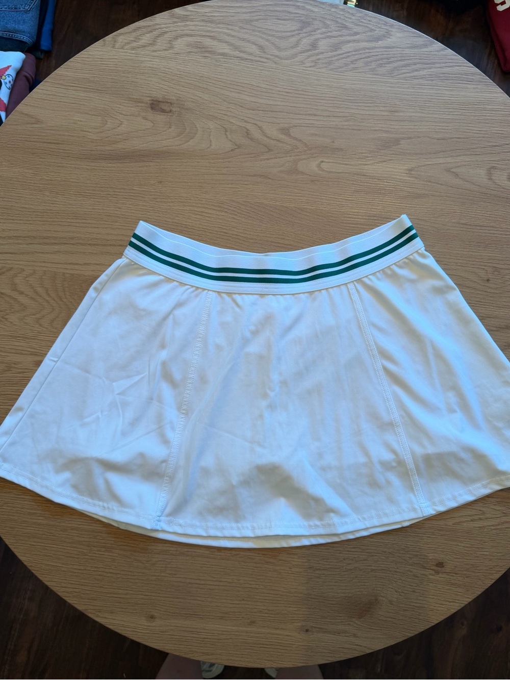 Tommy Bahama White Golf Skirt